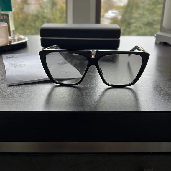 Givenchy | Accessories | Black And Gold Sunglasses | Poshmark display picture 3